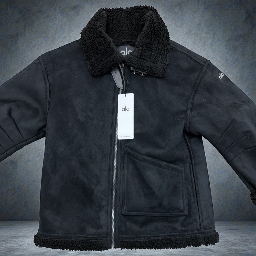 ALO Yoga woman’s FAUX shearling grand jacket